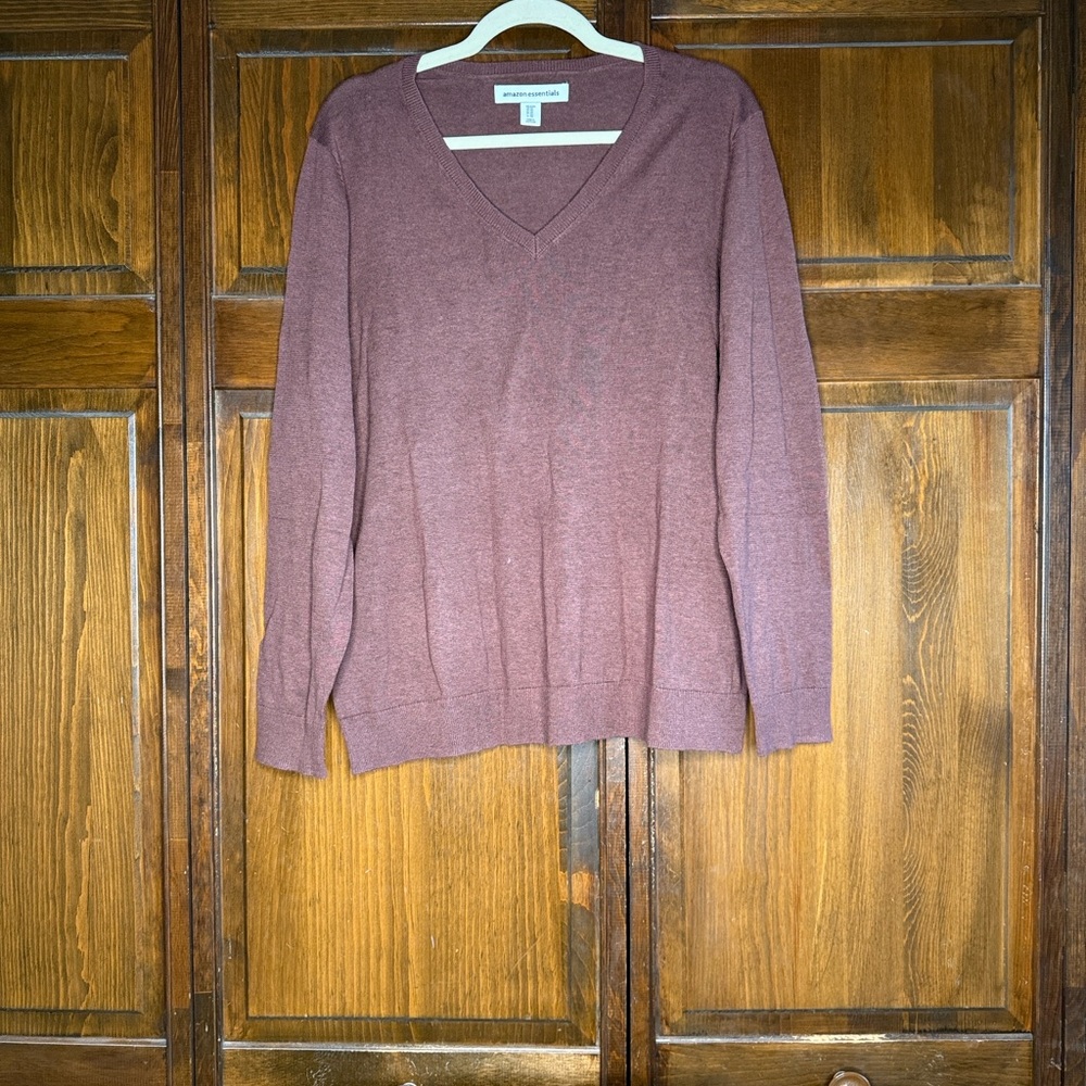 Amazon Essentials Women's V-Neck Sweater - Mauve
